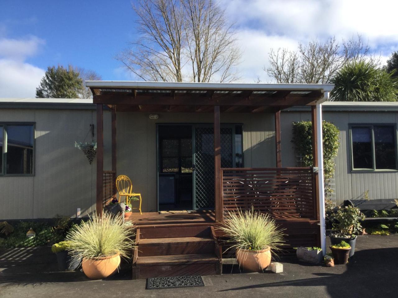 Pinedale Cottage Tirau Екстер'єр фото